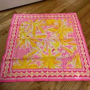 Lilly Pulitzer Scarf **NEW**